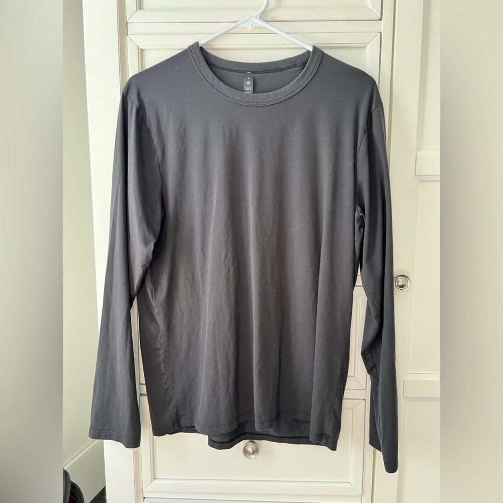 Lululemon The Fundamental LS (long sleeve) - Picture 5 of 7